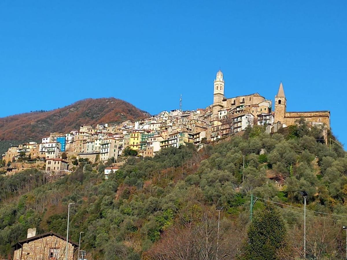 I Cognati Apartment Montalto Ligure Exterior photo